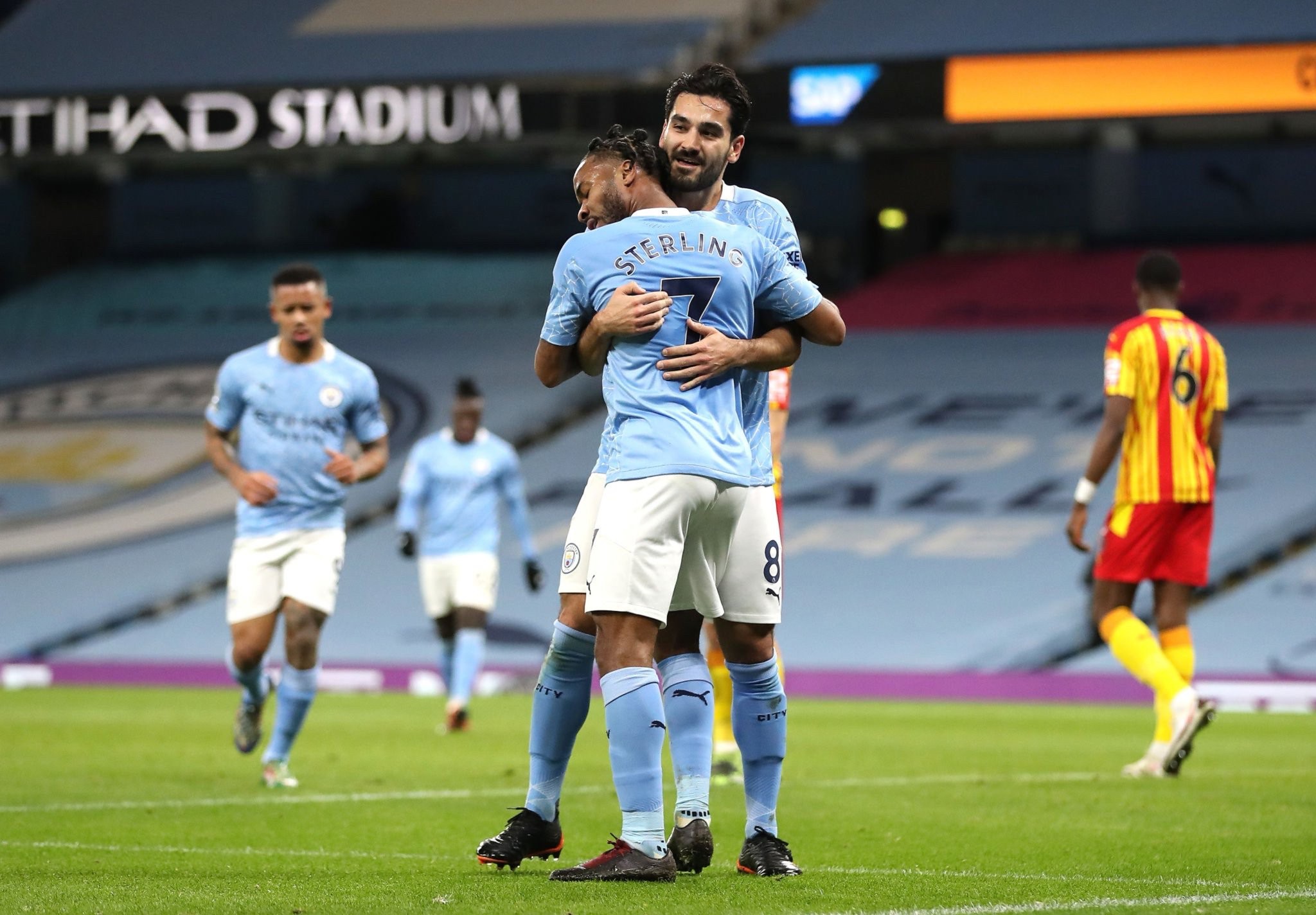 成为球队战 成为球队战